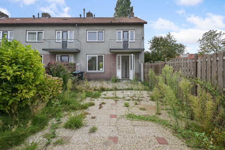 Hoekwoning te koop: Meidoornstraat 83, Zaandam