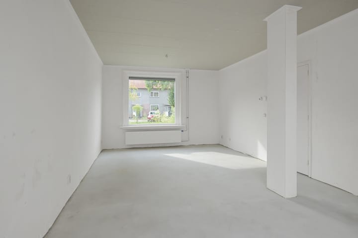 Hoekwoning te koop: Meidoornstraat 83, Zaandam