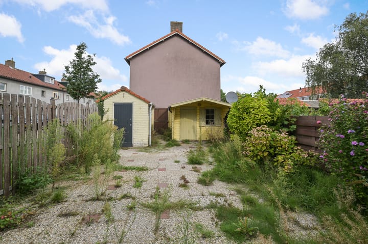 Hoekwoning te koop: Meidoornstraat 83, Zaandam