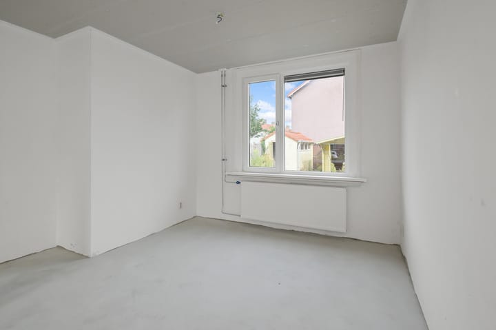 Hoekwoning te koop: Meidoornstraat 83, Zaandam