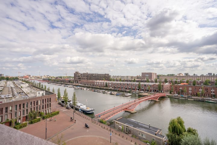 Foto 4 van Baron G.A. Tindalstraat 100