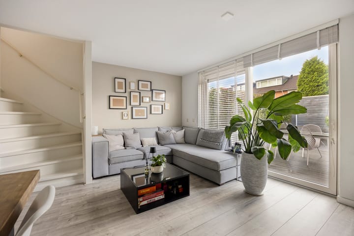 Tussenwoning te koop: Kalimantan 37, Purmerend