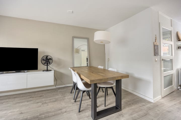Tussenwoning te koop: Kalimantan 37, Purmerend