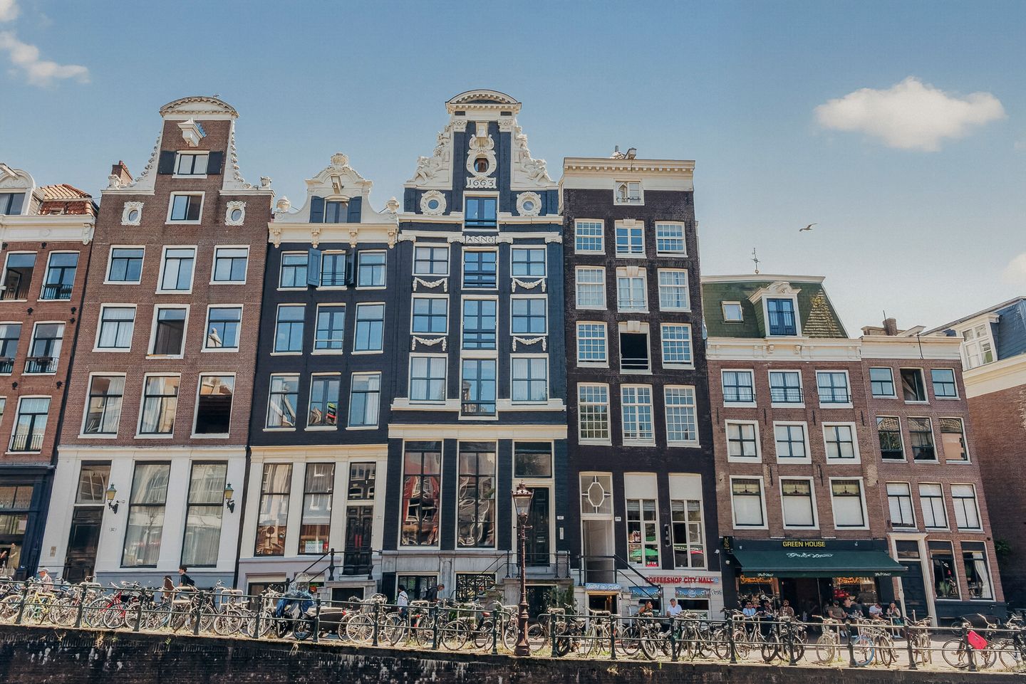 Foto 1 van Oudezijds Voorburgwal 187-E