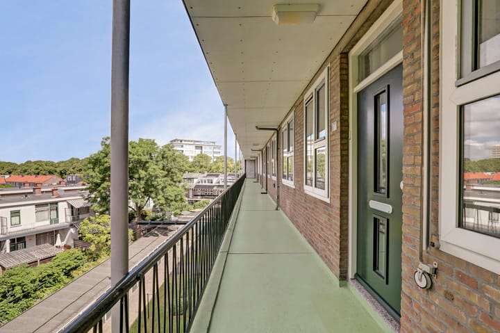 Appartement te koop: Willem van Aelststraat 17III, Delft