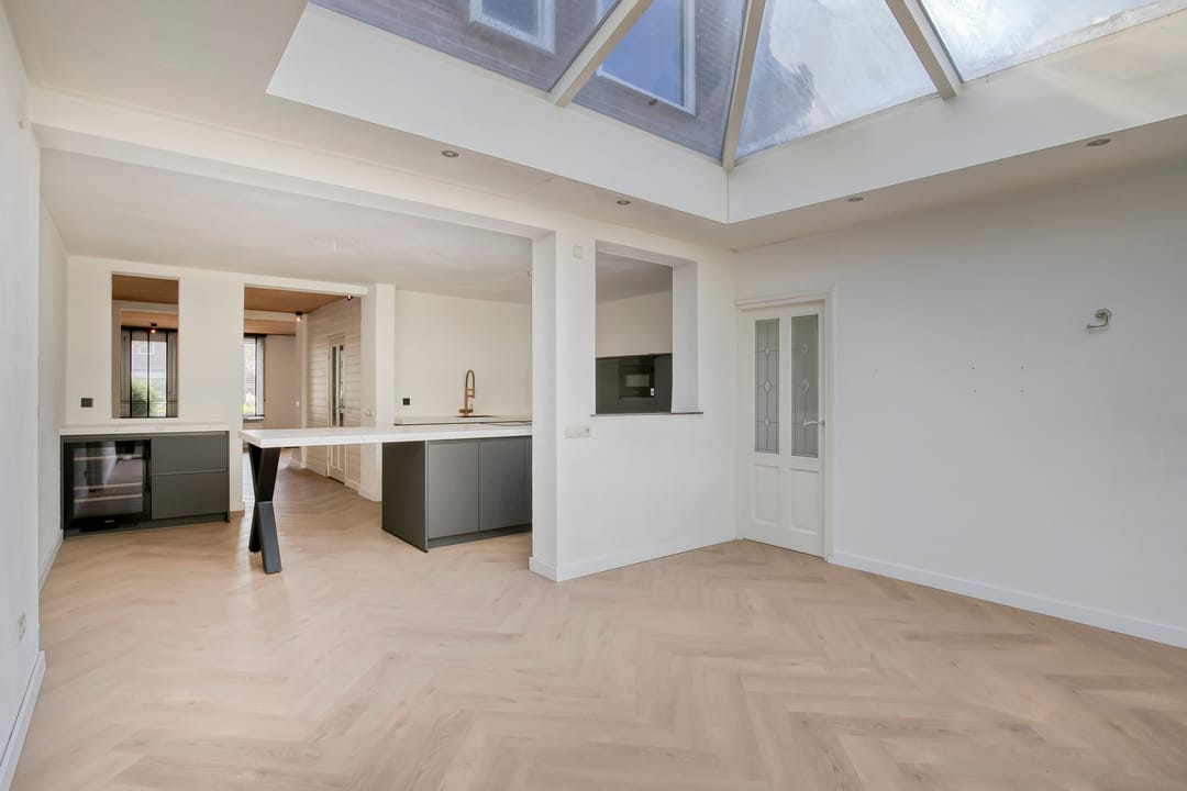 Photo 16 of Locht 34
