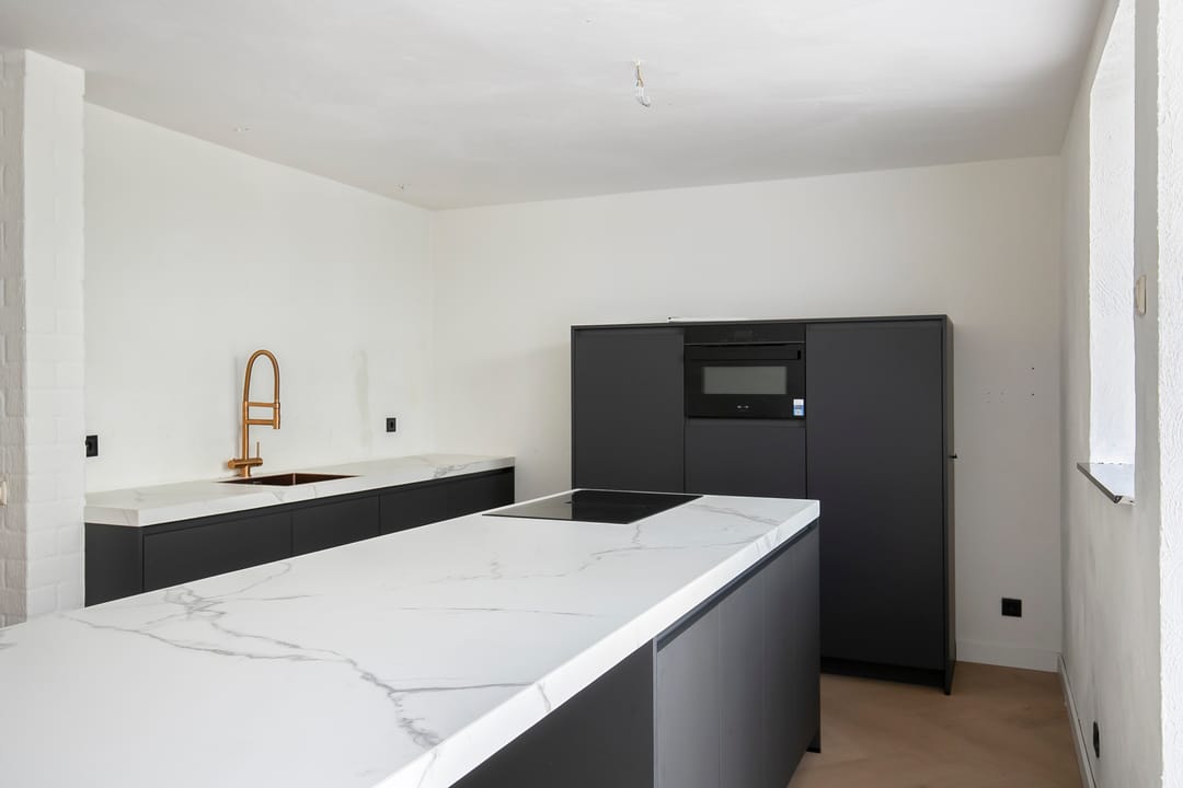 Photo 13 of Locht 34
