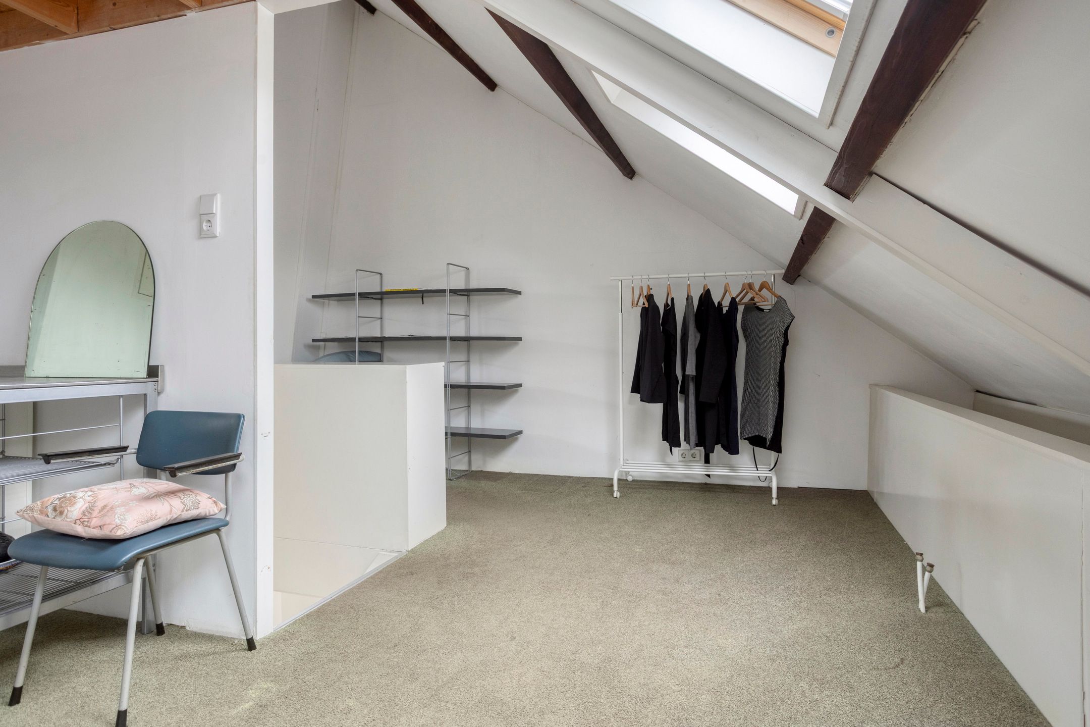 Photo 18 of Jonker Fransstraat 115-D