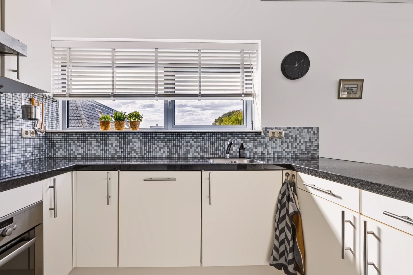 Foto 19 van Molenveldlaan 41-F