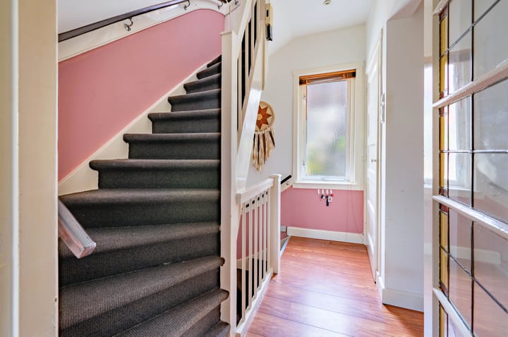 Appartement te koop: van Schagenstraat 1A, Voorburg