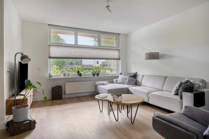Tussenwoning te koop: Welemanstraat 88, Borne