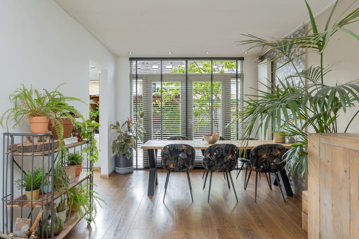 Tussenwoning te koop: Tritonlaan 5, Heerhugowaard