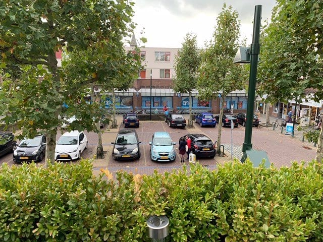 Foto 19 van De Bus 16