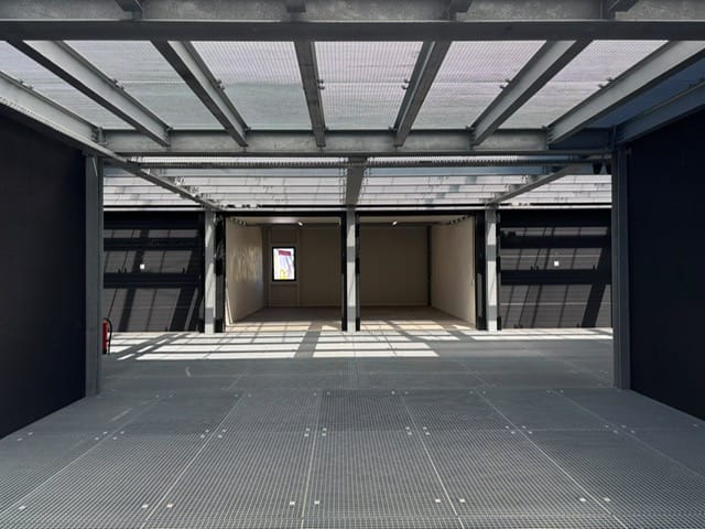 View photo 2 of Vlotlaan 533-H
