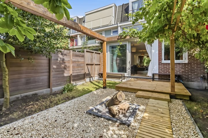 Tussenwoning te koop: Bevelandsezijweg 12, Amstelveen