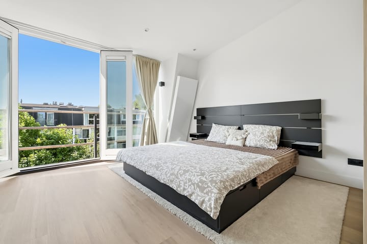 Tussenwoning te koop: Bevelandsezijweg 12, Amstelveen