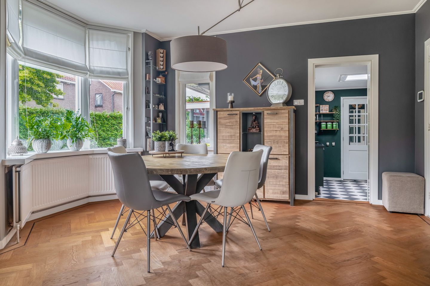 Photo 10 of Zuiderstraat 1
