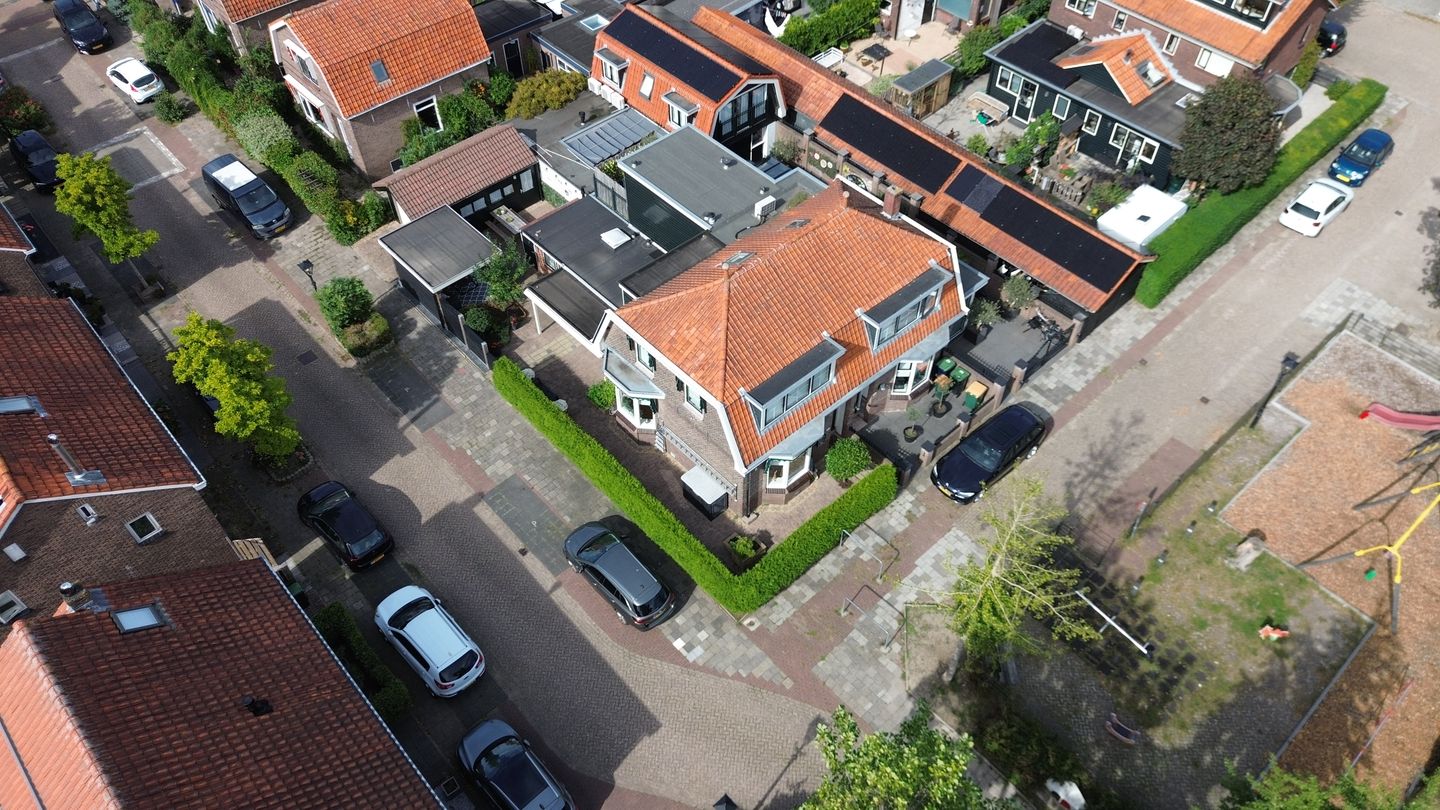 Photo 44 of Zuiderstraat 1