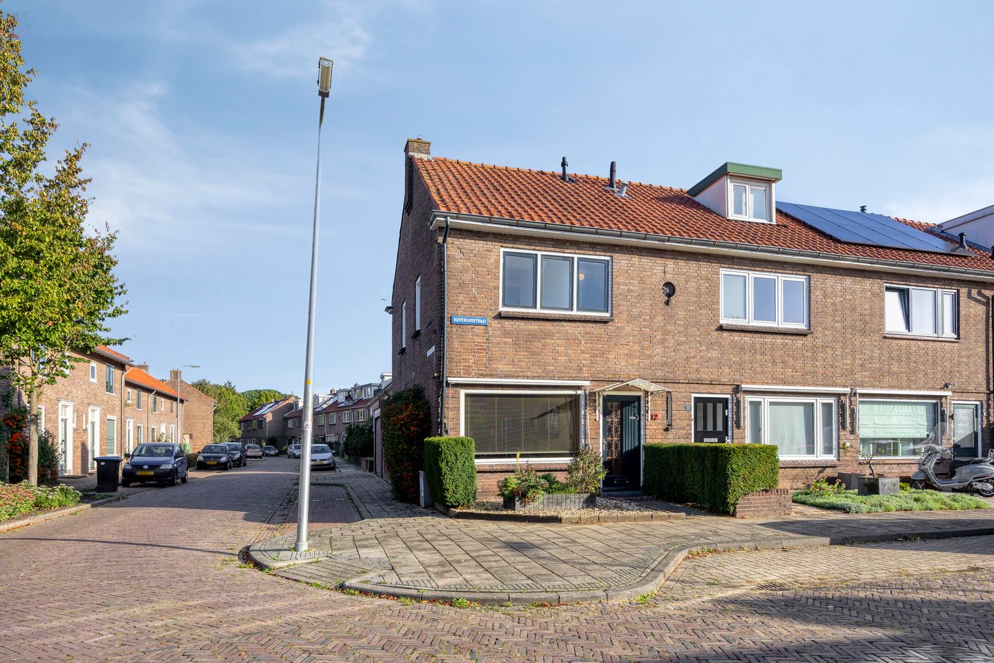 Foto 4 van Roveniusstraat 12