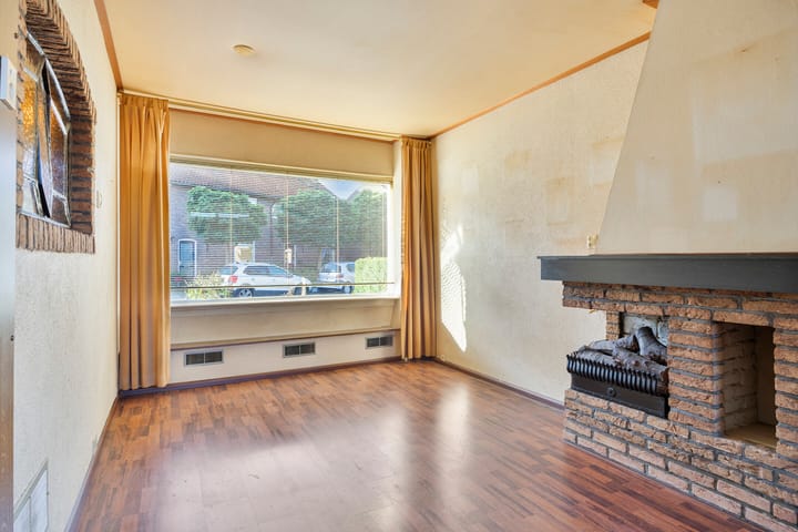 Hoekwoning te koop: Roveniusstraat 12, Deventer