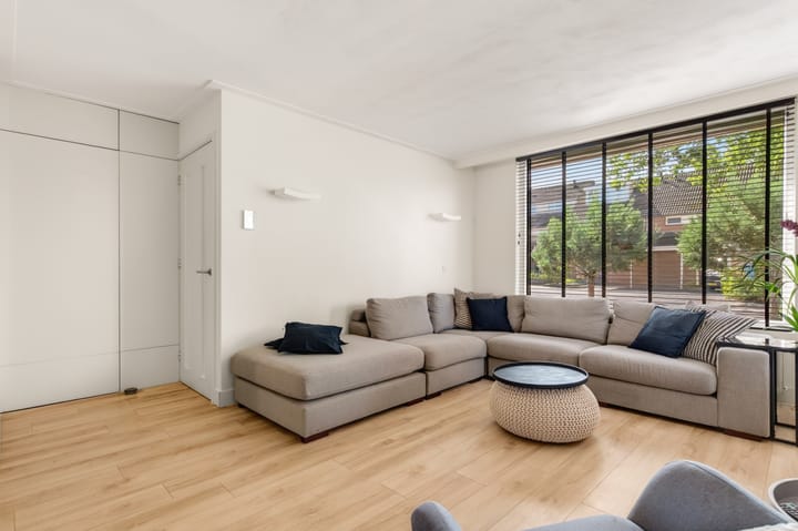 Hoekwoning te koop: Béziershof 12, Eindhoven