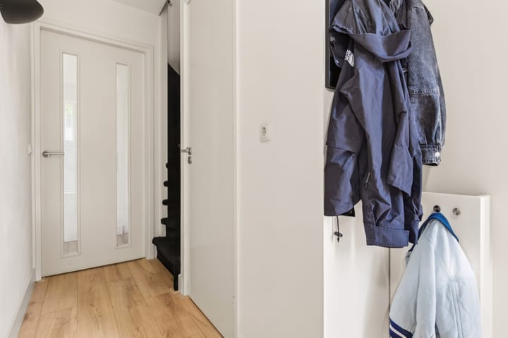Hoekwoning te koop: Béziershof 12, Eindhoven