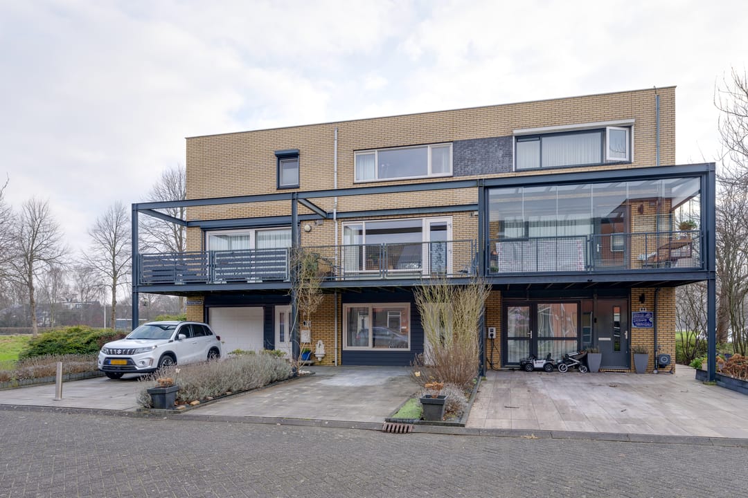 Foto 1 van Sarongstraat 86
