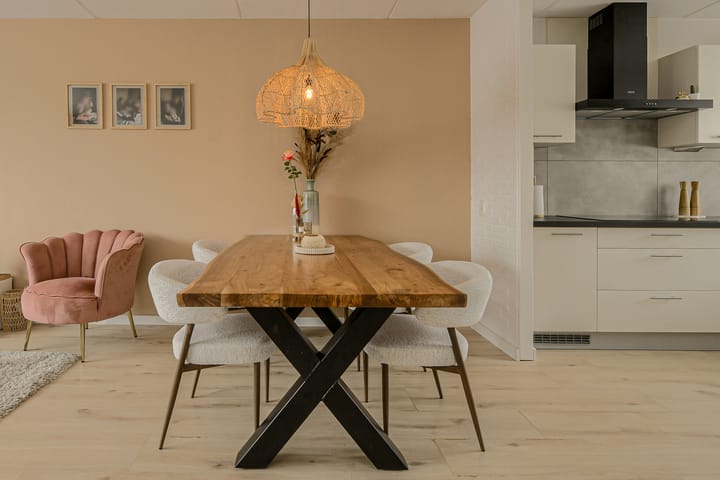 Tussenwoning te koop: Buitenerf 52, Breda