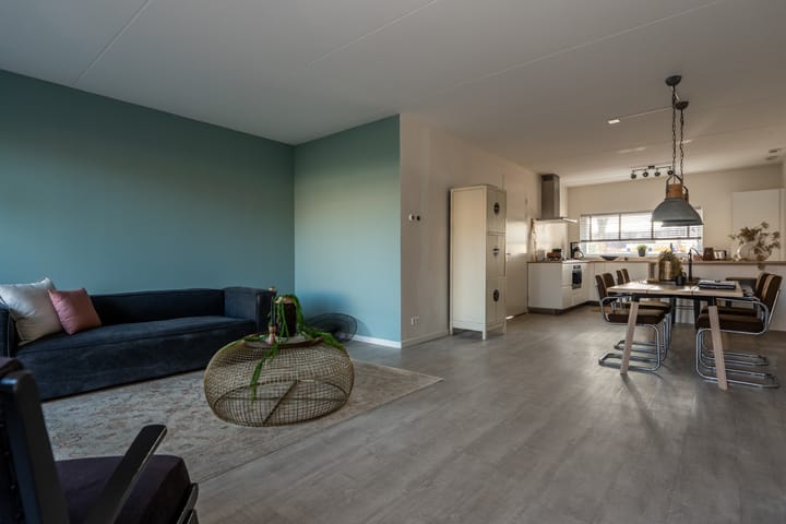 Tussenwoning te koop: Oosterhamrikkade 84T, Groningen