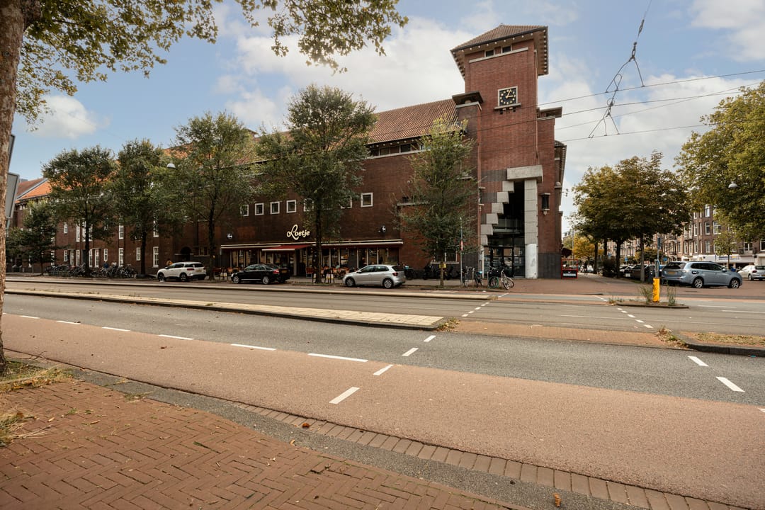 Photo 28 of Lizzy Ansinghstraat 8