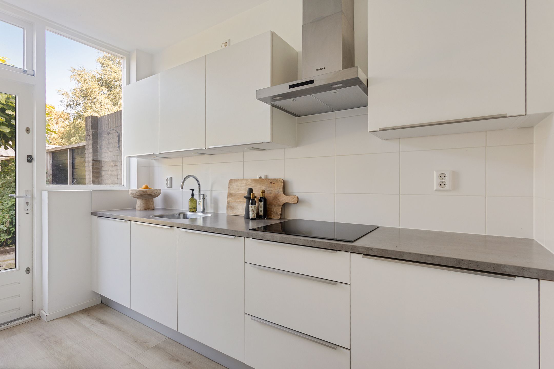 Photo 15 of Korhoenstraat 33