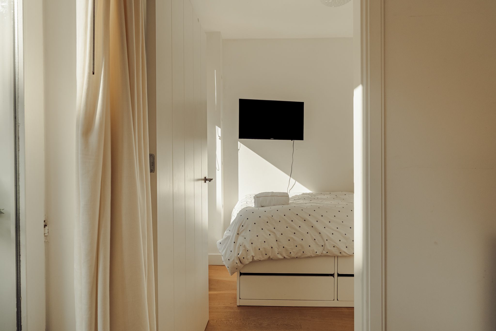 Photo 48 of Cornelis Anthoniszstraat 67-H