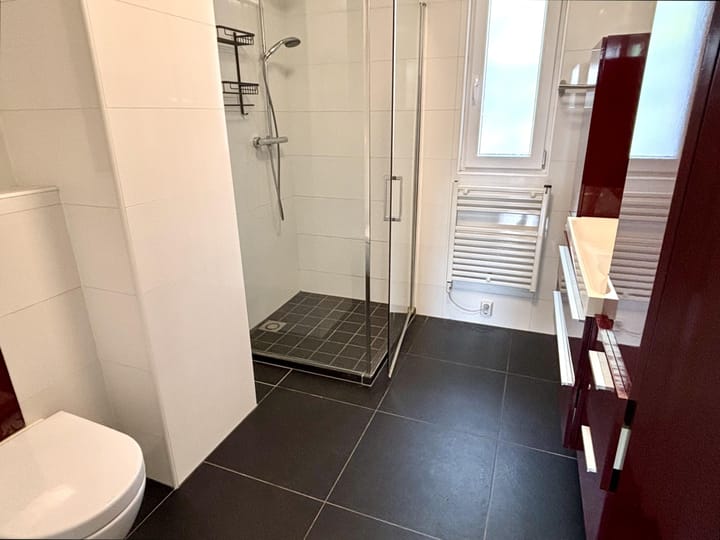 Tussenwoning te koop: Johan Metzelaarstraat 44, Breda