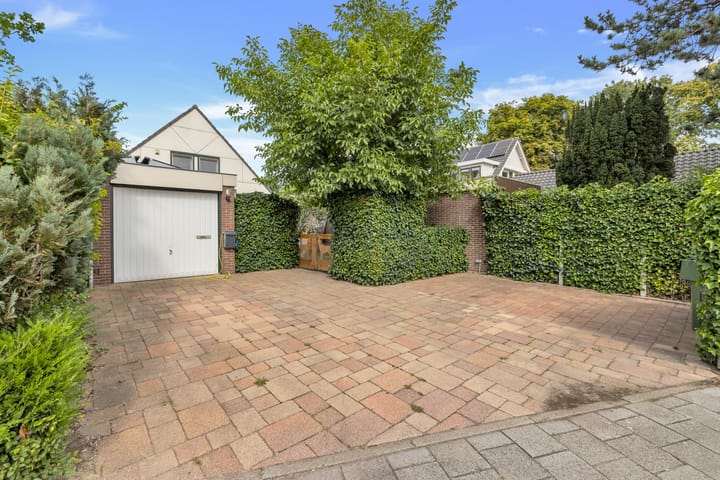 Foto 4 van Johan Vermeerstraat 35