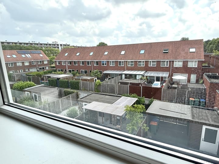 Tussenwoning te koop: Johan Metzelaarstraat 44, Breda