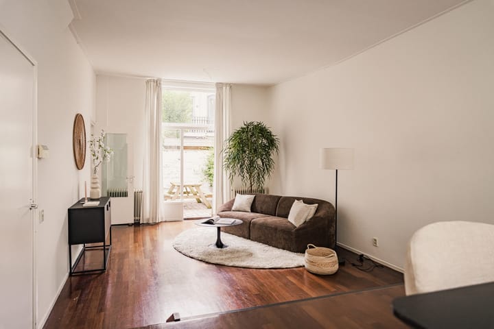 Tussenwoning te koop: Kapelstraat 18, Utrecht