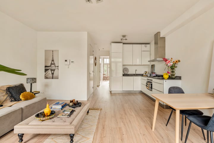 Appartement te koop: Cornelis Schuytstraat 26-2, Amsterdam