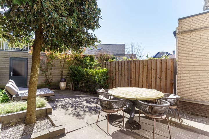 Hoekwoning te koop: Molensingel 81, Delft