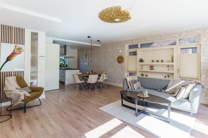 Hoekwoning te koop: Molensingel 81, Delft