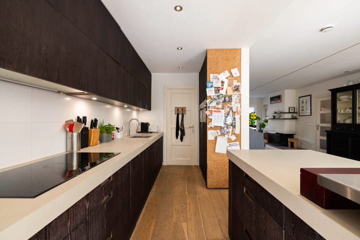 Tussenwoning te koop: Catharina van Clevelaan 29, Amstelveen