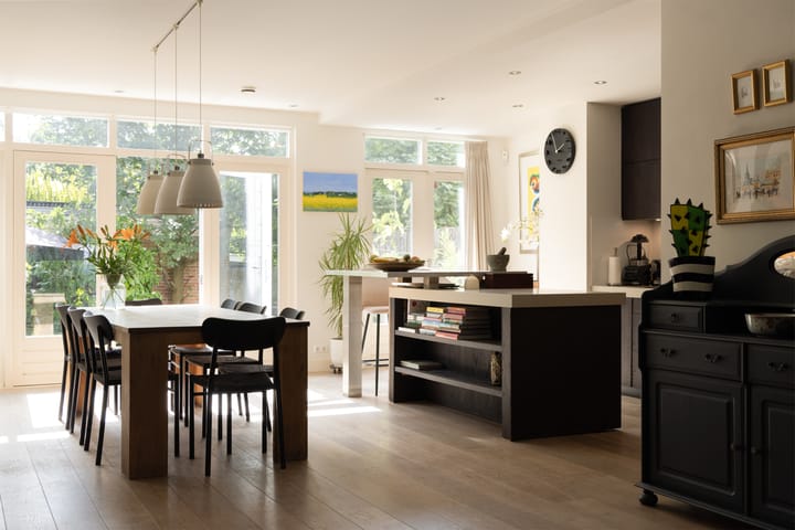 Tussenwoning te koop: Catharina van Clevelaan 29, Amstelveen