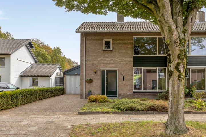 Foto 2 van Pastoor Haseldonklaan 16