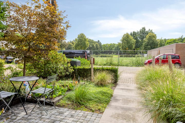 Tussenwoning te koop: Broeklaan 11, Harderwijk