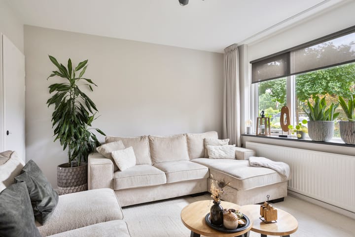 Tussenwoning te koop: Broeklaan 11, Harderwijk