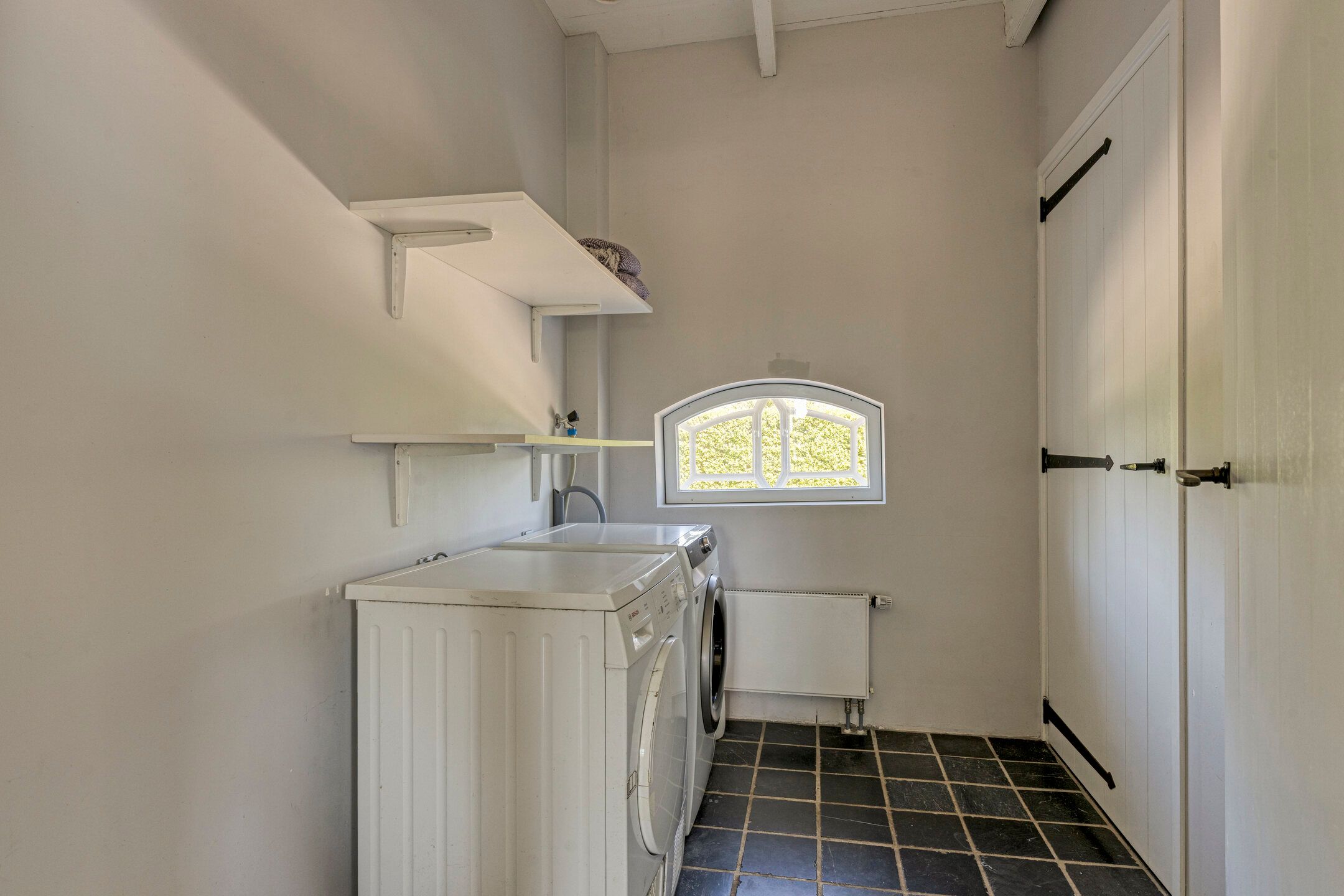 Photo 24 of Benedeneind NZ 430