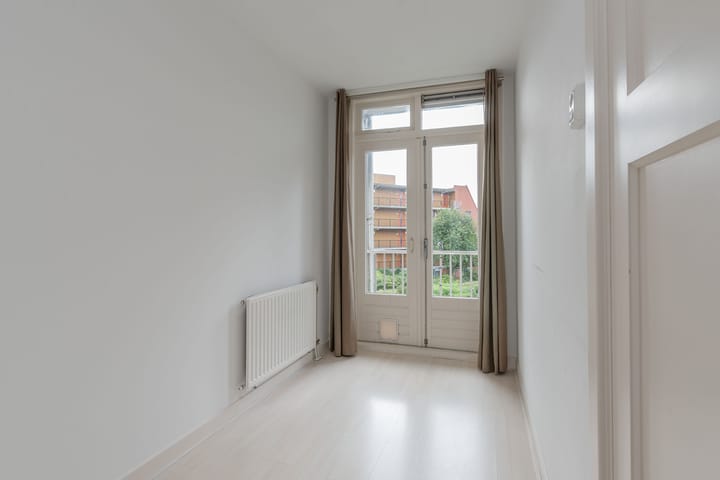 Appartement te koop: Willem de Zwijgerlaan 365-2, Amsterdam