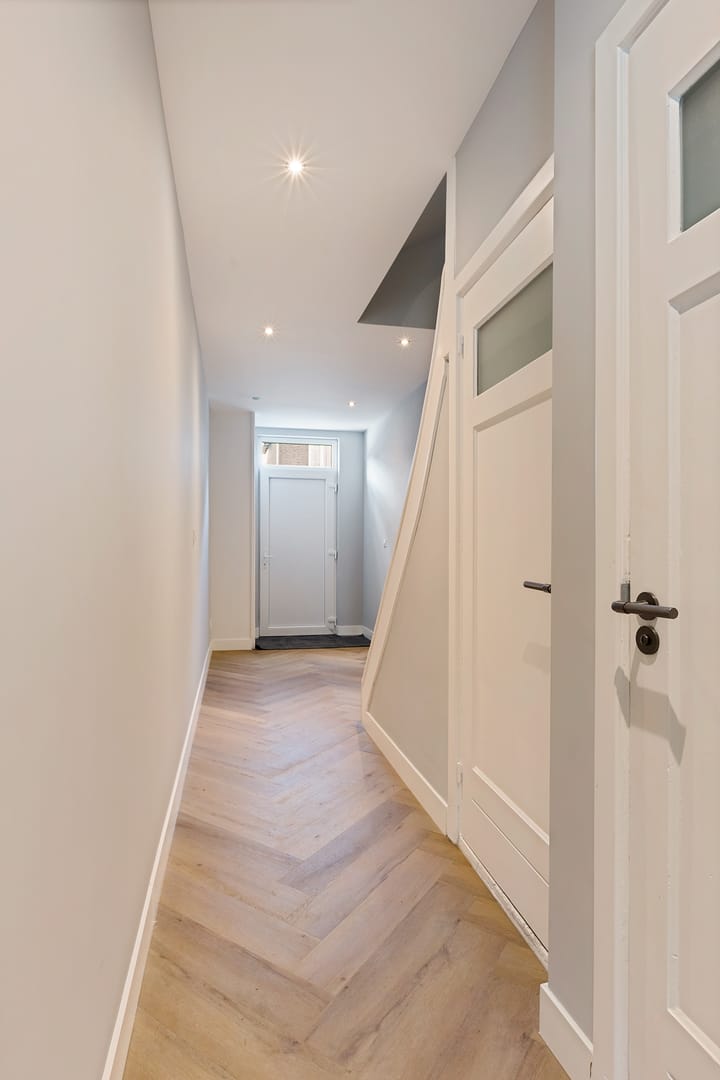 Tussenwoning te koop: Rivierstraat 25, Eindhoven