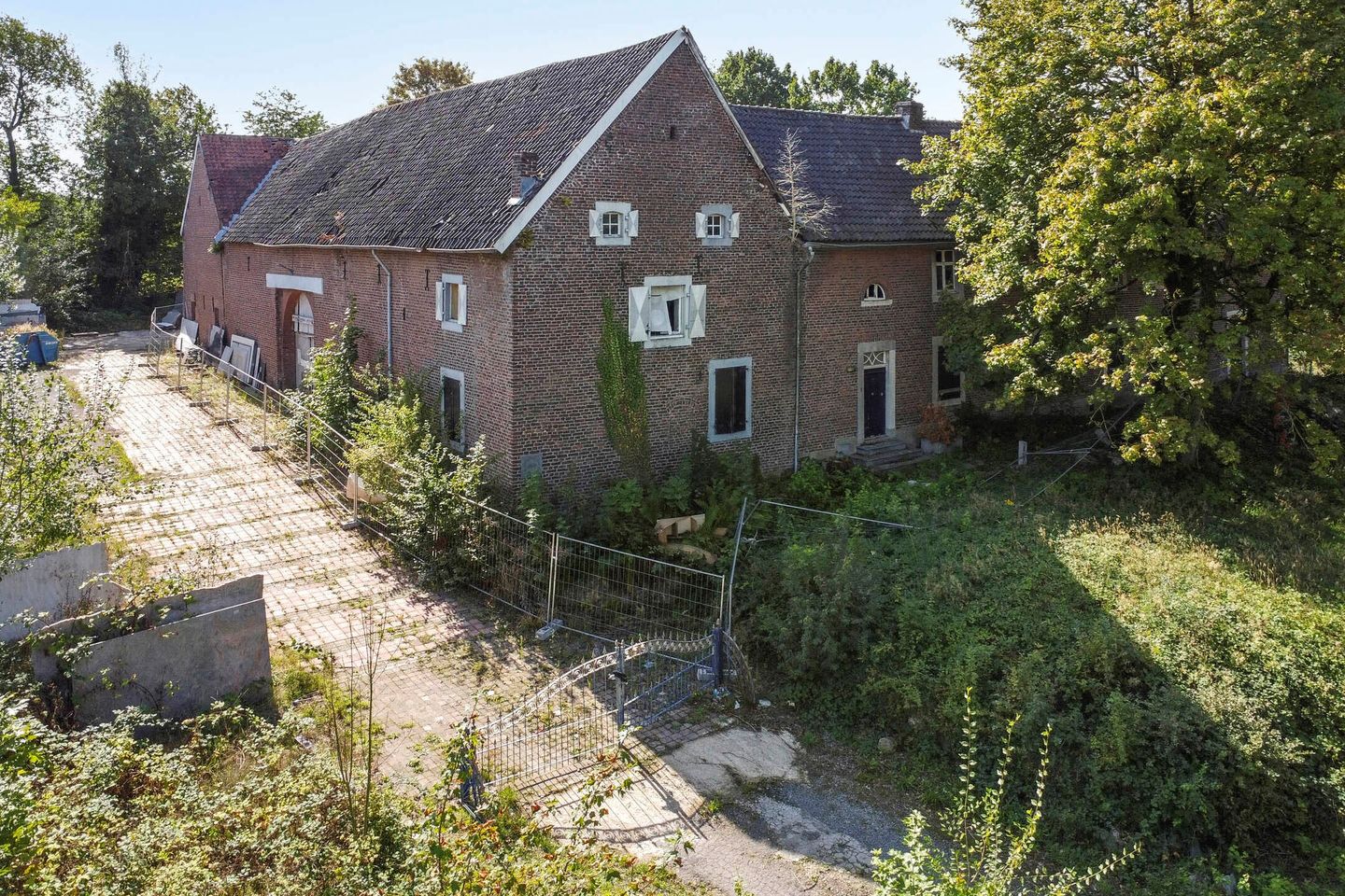 Bekijk foto 2 van Schifferheidestraat 1