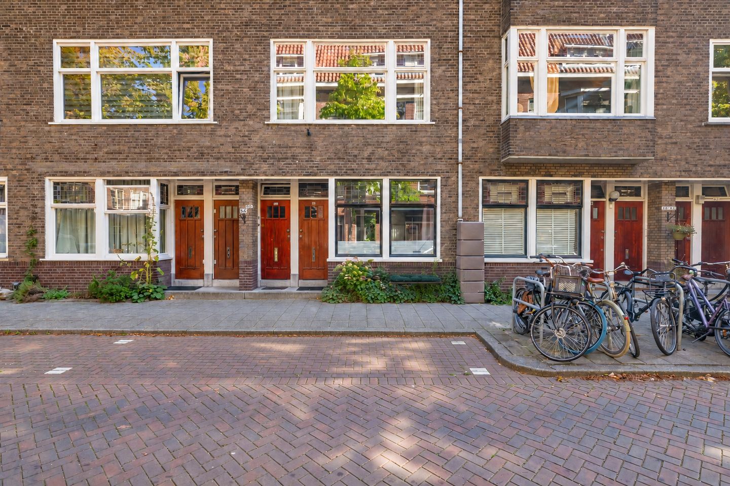 Foto 1 van Heemskerkstraat 58-B