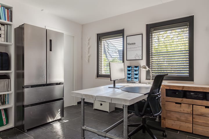 Vrijstaande woning te koop: Muggenburgerweg 7, Haringhuizen
